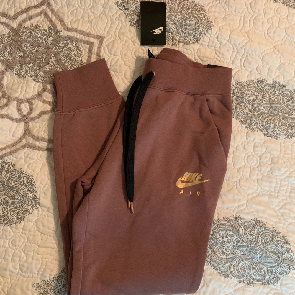 Nike Women’s Joggers, Mauve/Gold/Black, Small, NWT